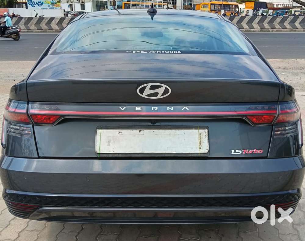 Hyundai Verna 1.0 Sx (o) Turbo Gdi Dct, 2024, Petrol