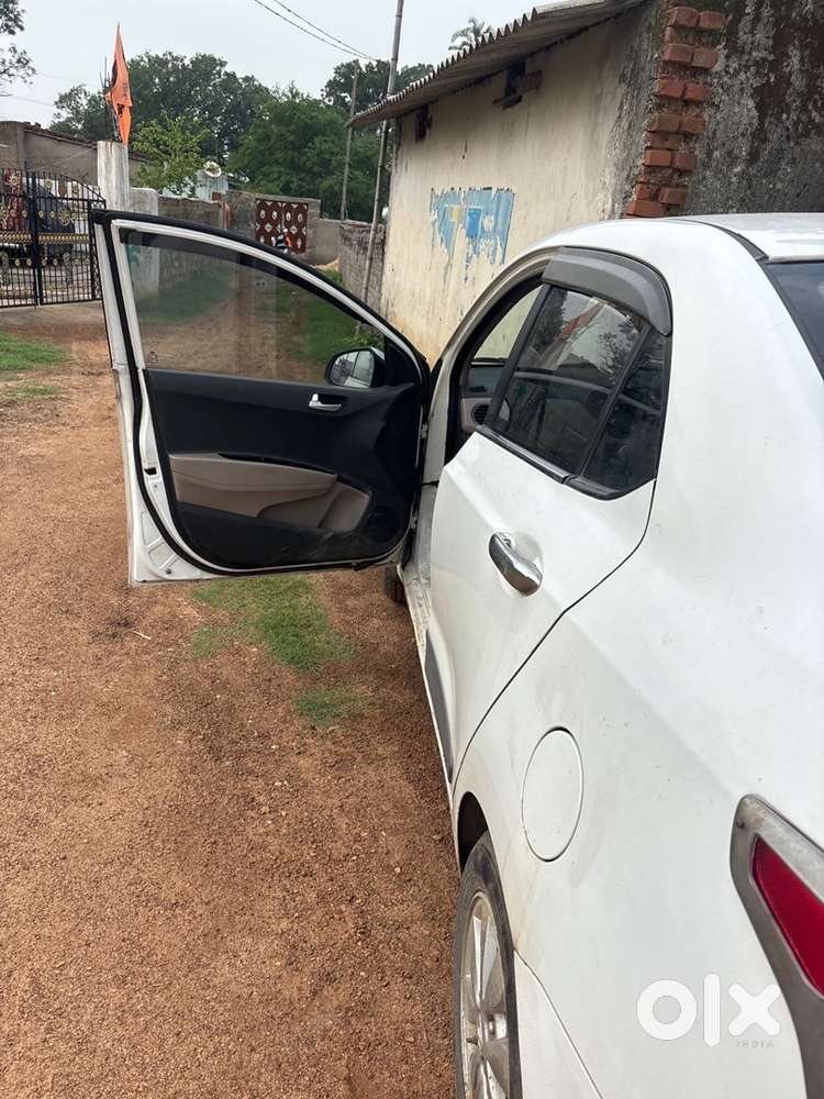 Hyundai Xcent Petrol 2017 Good Condition