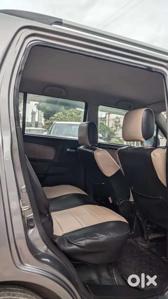 Maruti Suzuki Wagon R 1.0 Vxi Amt, 2017, Petrol