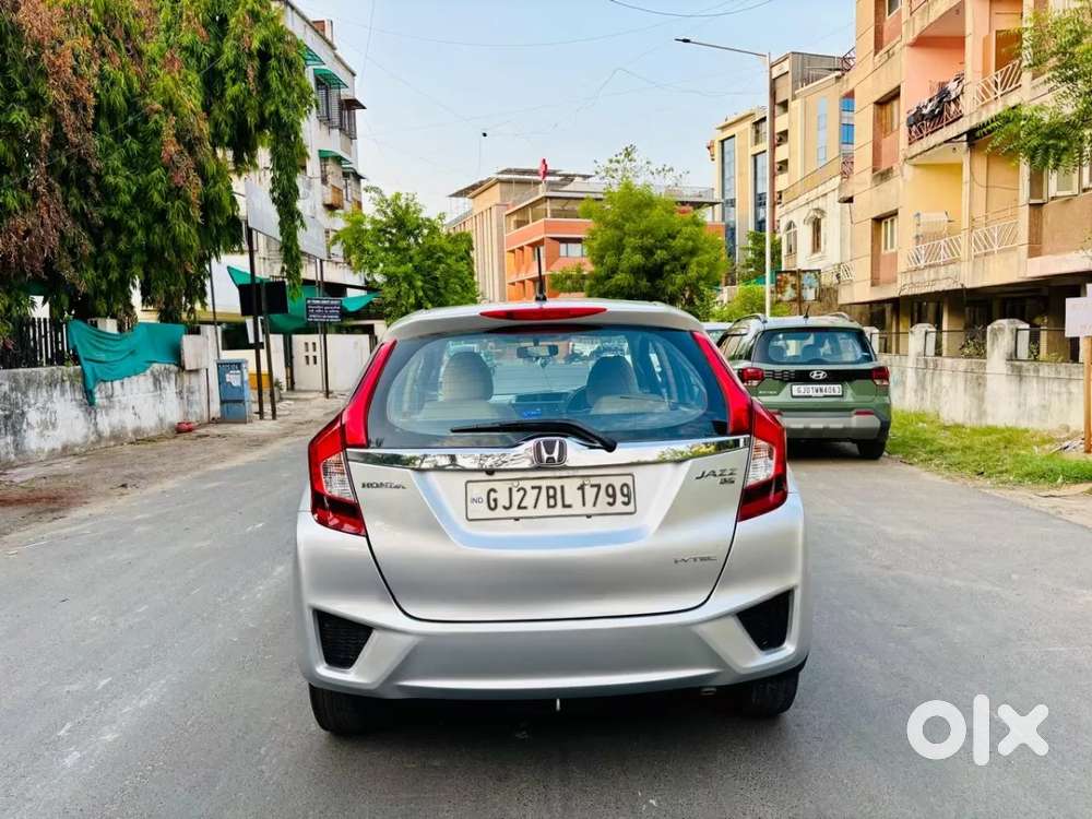Honda Jazz V Cvt, 2017, Petrol