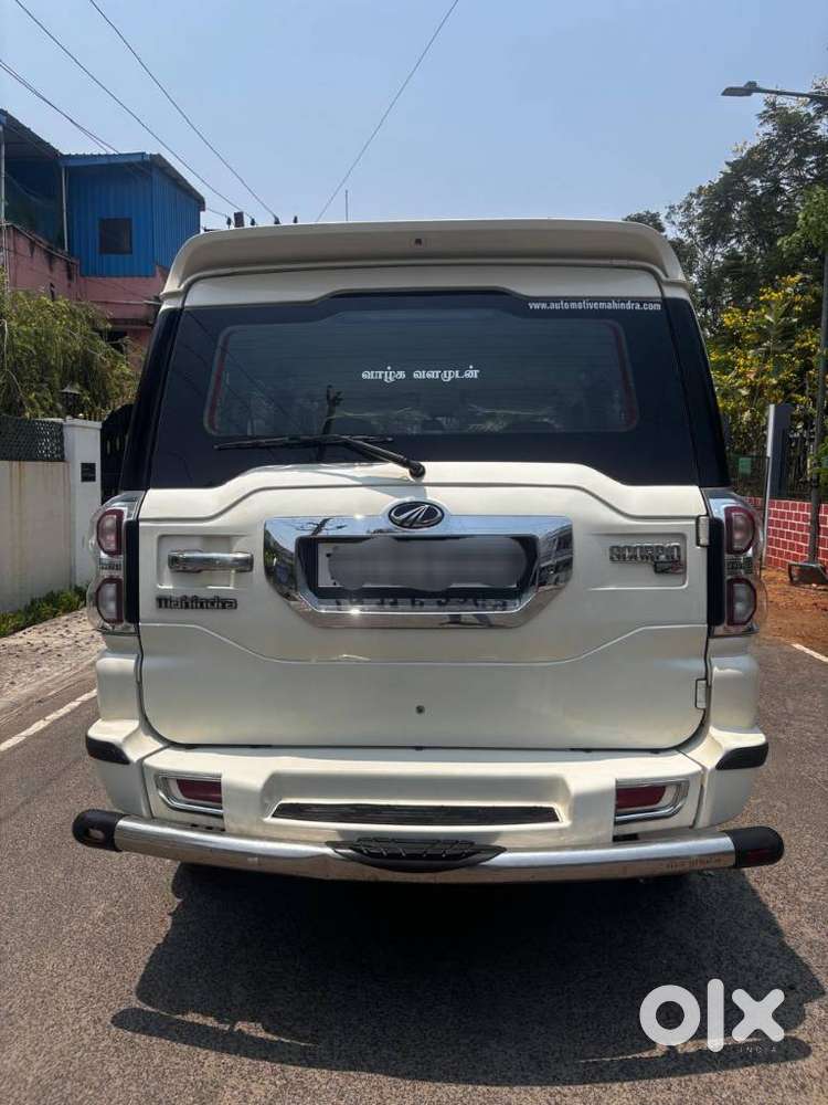 Mahindra Scorpio S6, 2015, Diesel