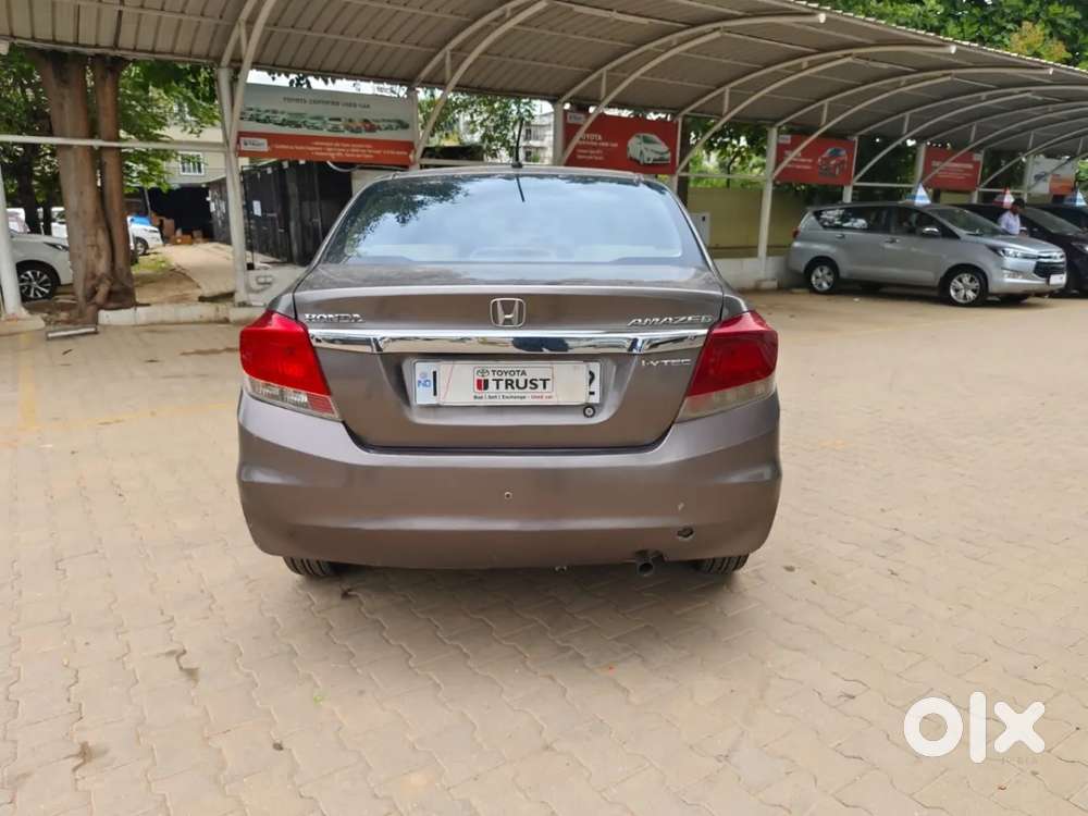 Honda Amaze S Mt I-vtec, 2015, Cng & Hybrids
