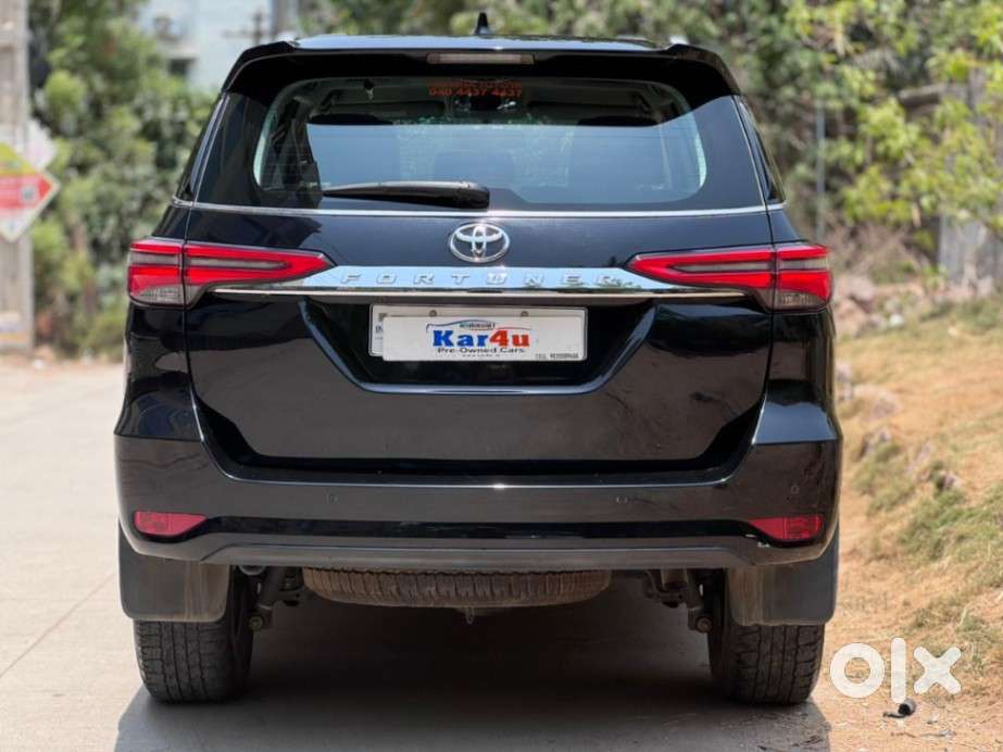 Toyota Fortuner [2021-ongoing] 2.8 2wd Diesel At, 2024, Diesel