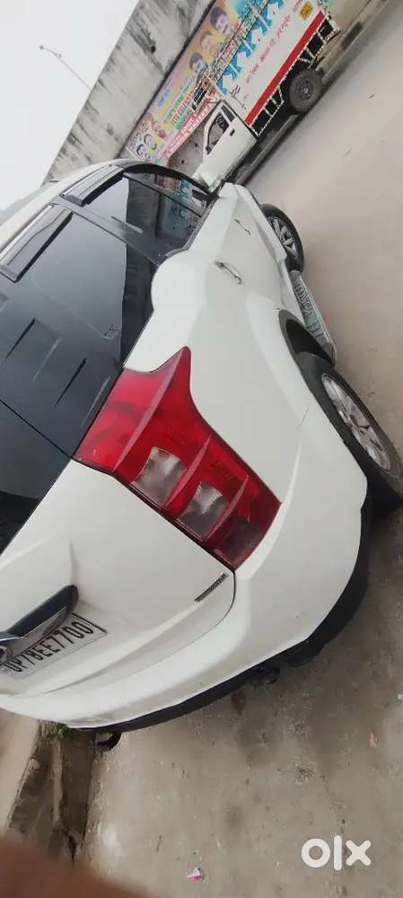 Sunroof Wali Mahindra Xuv 500 (automatic) – Best Condition Ki Gadi!