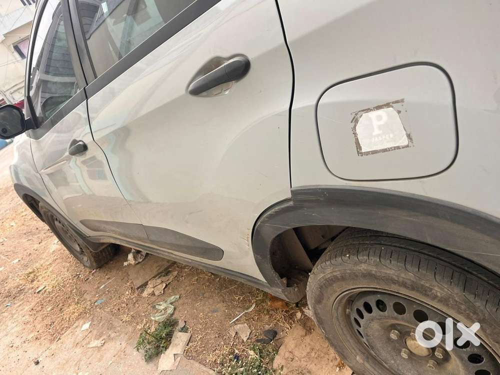 Tata Nexon Petrol 2024
