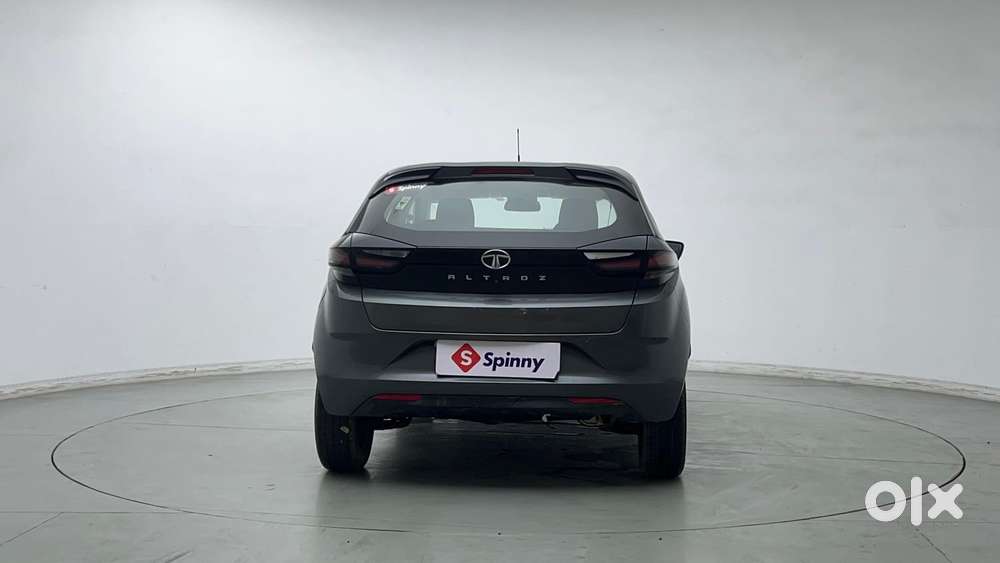 Tata Altroz 1.2 Xt, 2022, Petrol