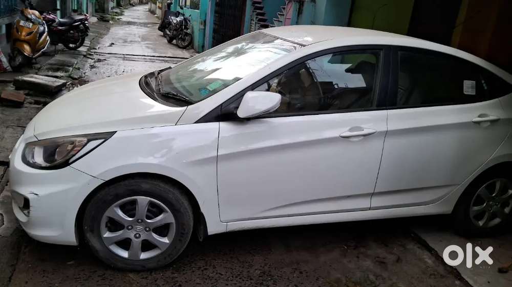 Hyundai Verna 7200 Km Driven Petrol 1.6 Crdi