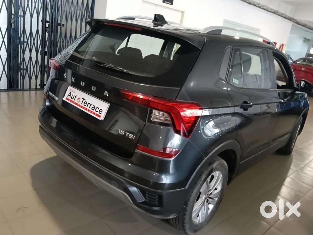 Skoda Kushaq 1.0 TSI Ambition AT, 2023, Petrol