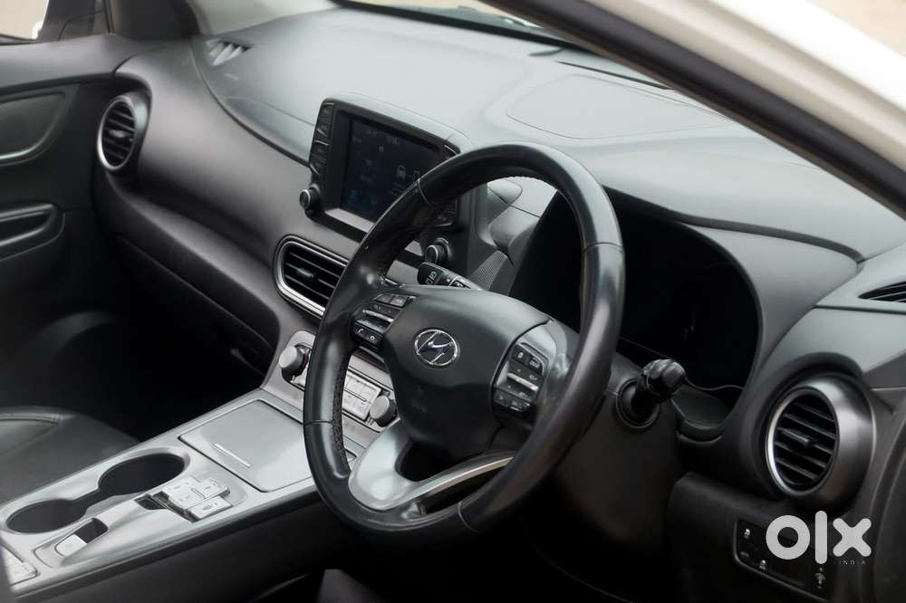 Hyundai Kona Electric Premium Dual Tone, 2020, Electric