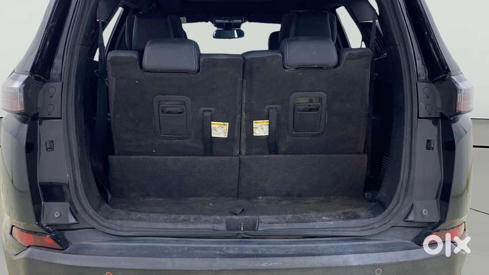 Tata Safari 2.0 Kryotec Xza Plus (o) Red Dark Edition, 2023, Diesel