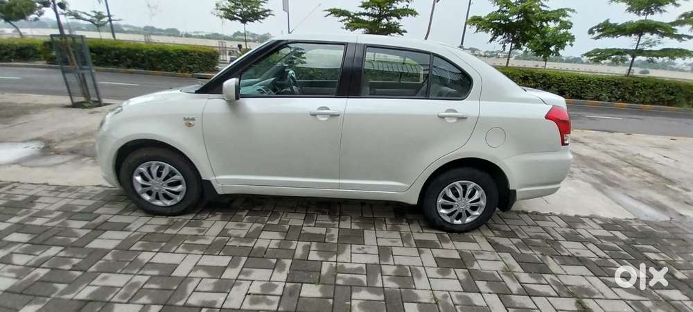 Maruti Suzuki Swift Dzire Vdi Bsiv, 2010, Diesel