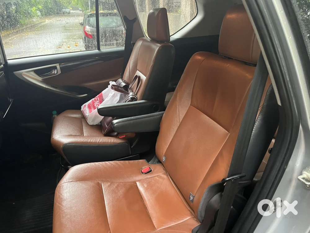 Toyota Innova Crysta 2018
