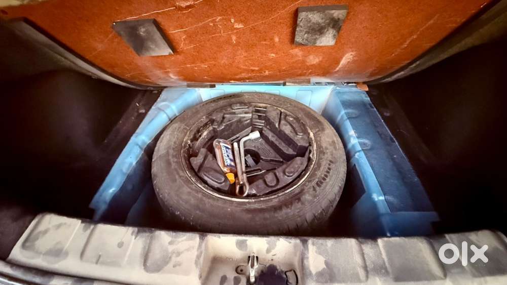 Tata Nexon 2020 Top End Petrol Automatic 32000km Gud Condition 1stowne