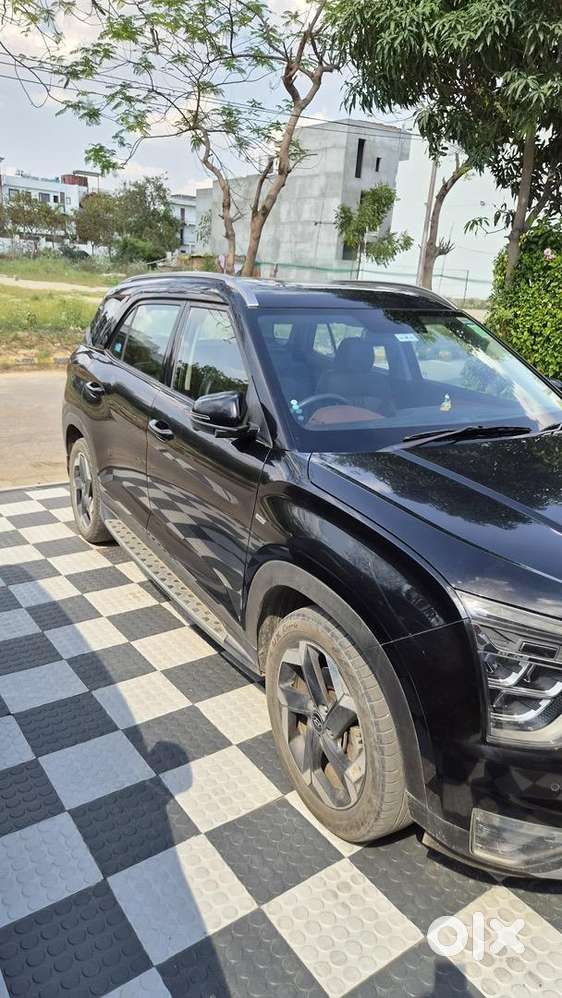 Hyundai Alcazar 2023 Diesel Well Maintained