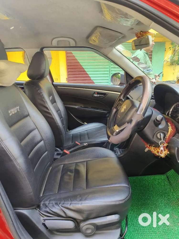 Maruti Suzuki Swift Zxi Abs  2013 Petrol