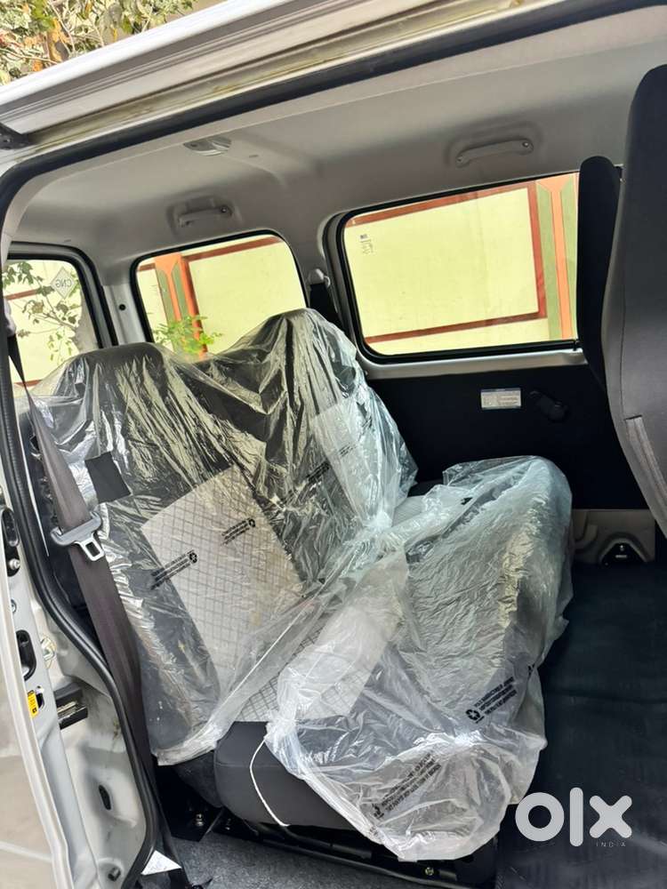 Maruti Suzuki Eeco 2025 Cng & Hybrids 3000 Km Driven