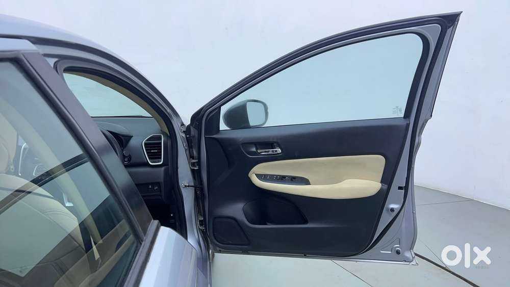 Honda City I-vtec V, 2023, Petrol