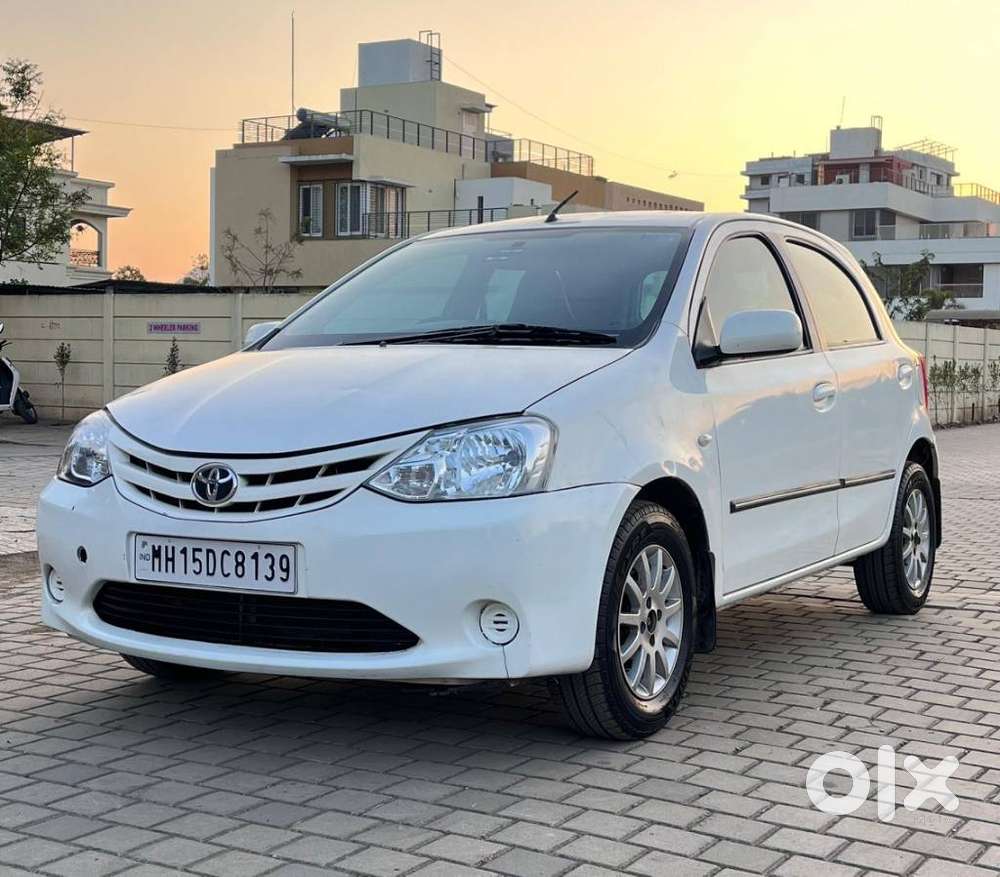 Toyota Etios Liva, 2012, Petrol