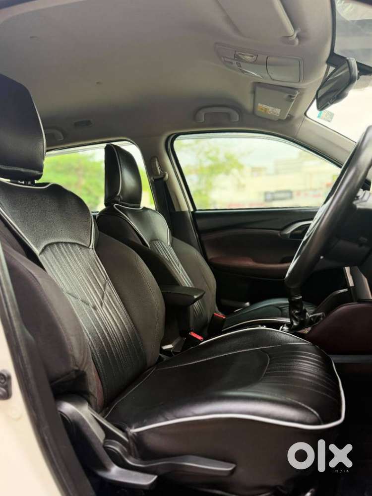 Maruti Suzuki Grand Vitara 1.5 Zeta Smart Hybrid, 2023, Petrol