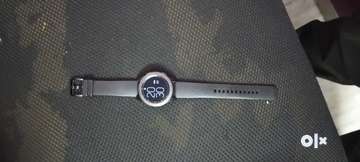 Galaxy best sale watch 810