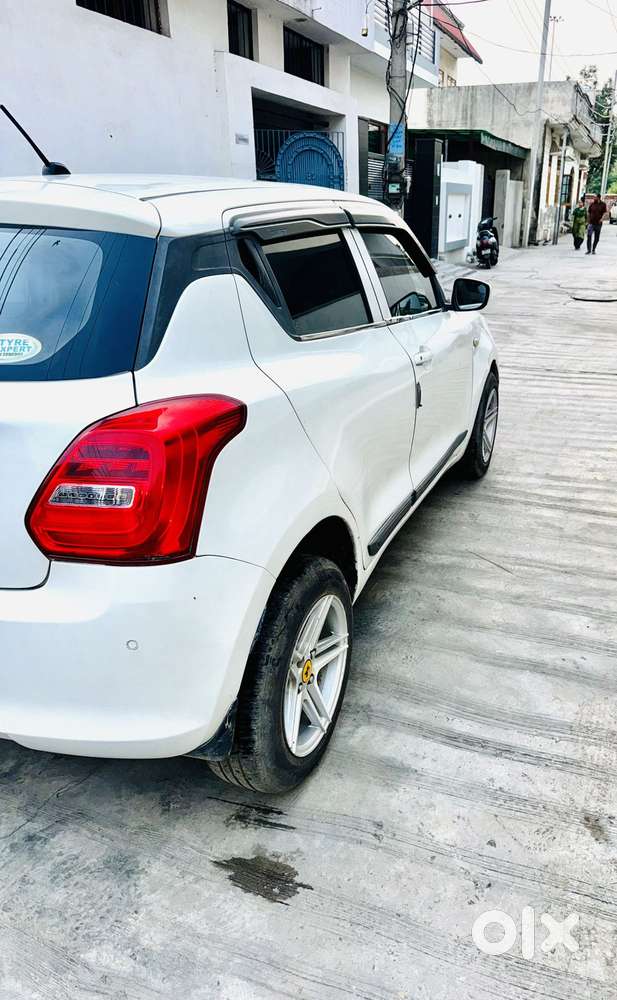 Maruti Suzuki Swift Lxi Option, 2020, Petrol