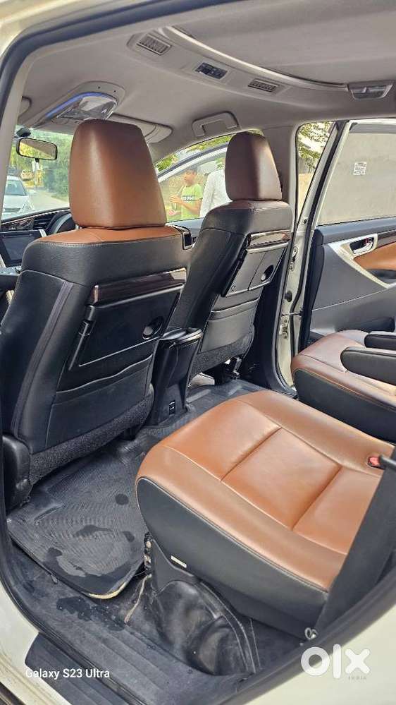 Toyota Innova Crysta 2.8z Automatic, 2018, Diesel