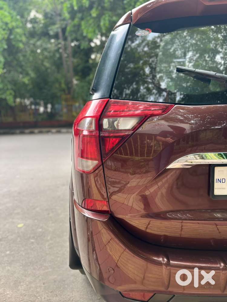 Mahindra Xuv500 W11 Option, 2020, Diesel