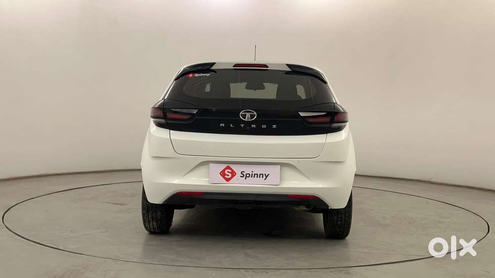 Tata Altroz 1.2 Xt, 2023, Petrol
