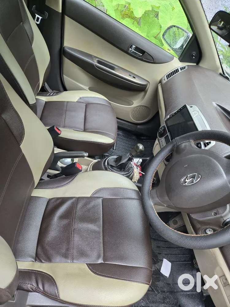 Hyundai I20 Magna 2010 Car