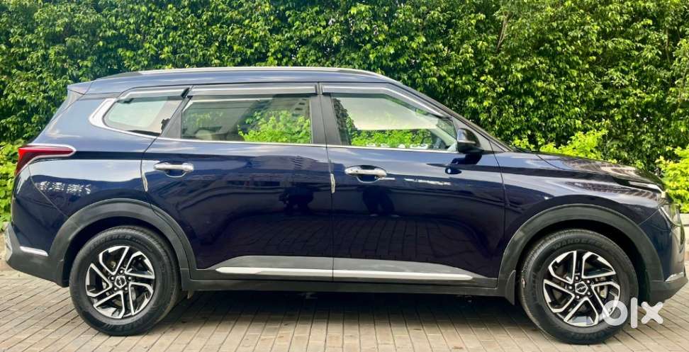 Kia Carens 1.4 Luxury 7 Str, 2022, Petrol