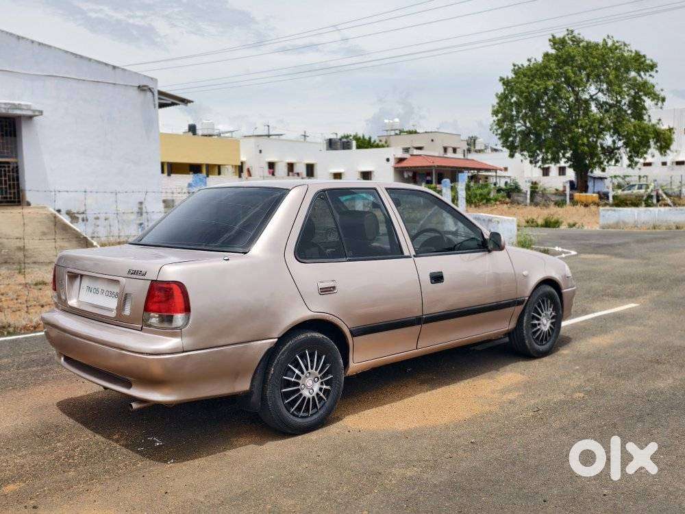 Maruti Suzuki Esteem Vxi - Bsii, 2005, Petrol