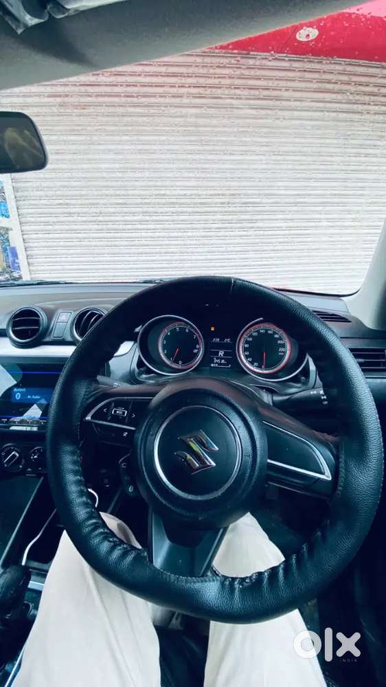 Swift 2022 Vxi Petrol Automatic