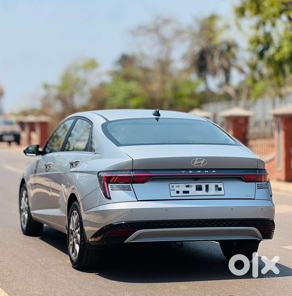 Hyundai Verna 1.5 Sx (o) Vtvt Ivt, 2023, Petrol