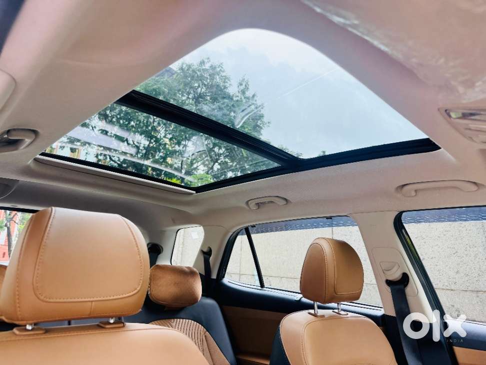 Hyundai Alcazar Signature 1.5 Petrol Dct 7str, 2025, Petrol