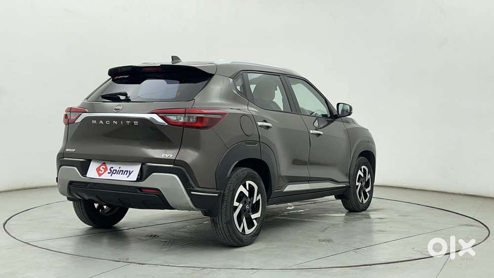 Nissan Magnite 1.0 Xv Turbo Cvt, 2023, Petrol