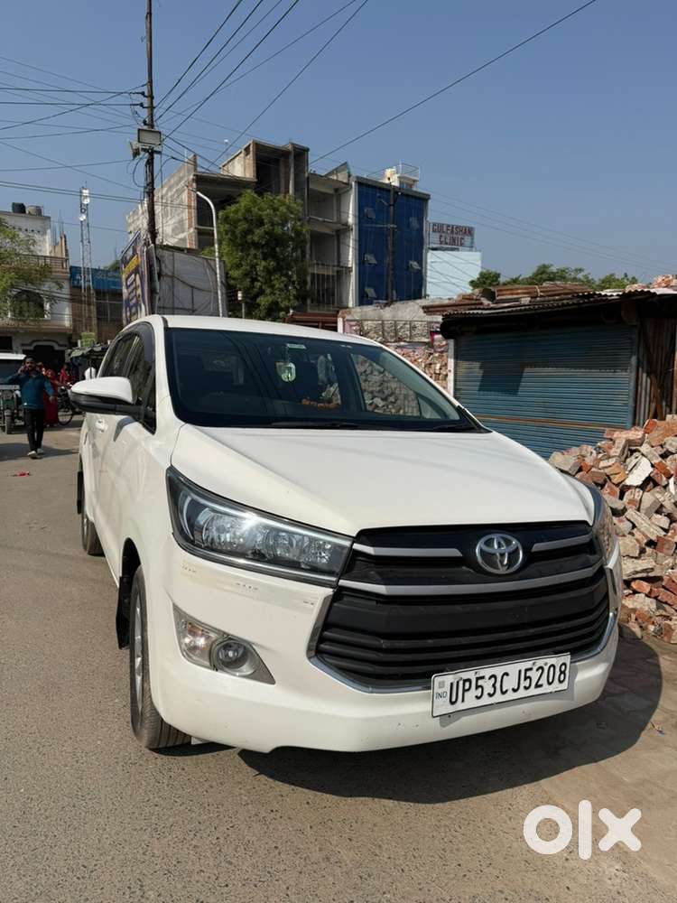 Toyota Innova Crysta 2017