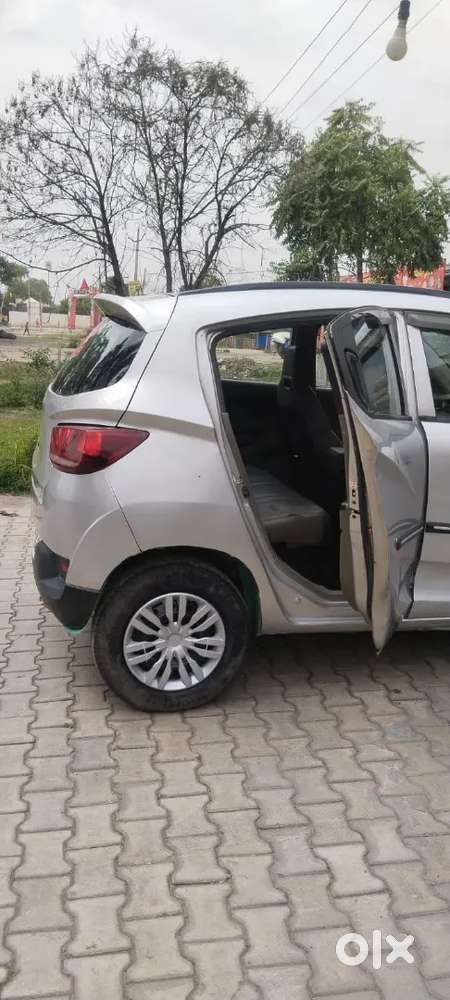Mahindra Kuv100 Nxt 2017 Diesel 50000 Km Driven