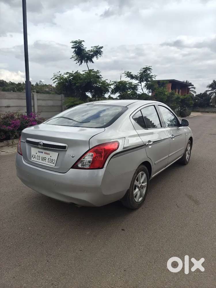 Nissan Sunny Petrol 2012 Model
