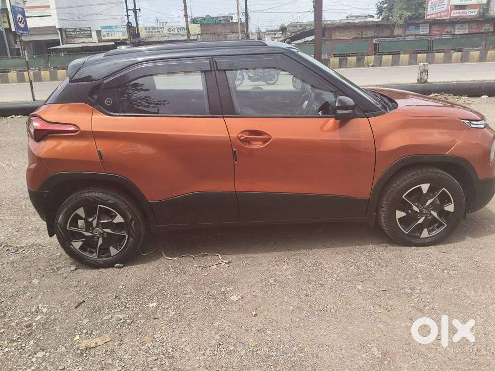 Tata Punch 1.2 Revotron Creative Dual Tone, 2023, Petrol