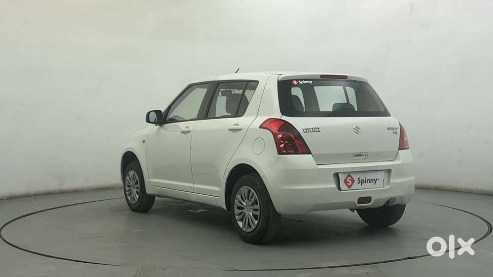 Maruti Suzuki Swift 2004-2010 Vxi Bsiv, 2011, Petrol