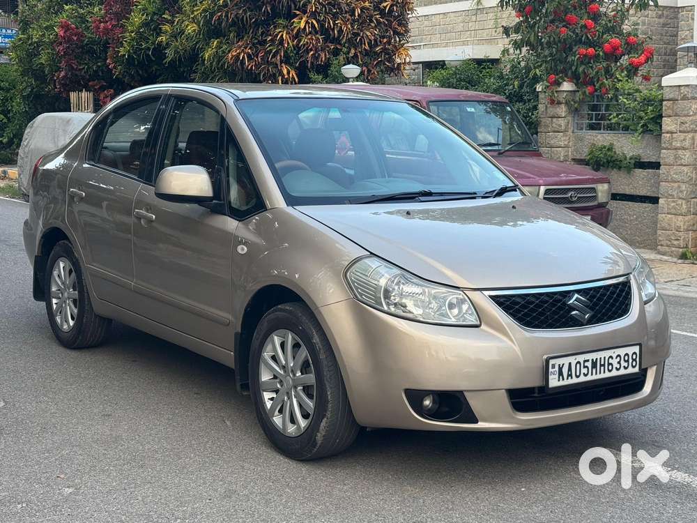 Maruti Suzuki Sx4 Zxi With Leather Bsiii, 2010, Petrol