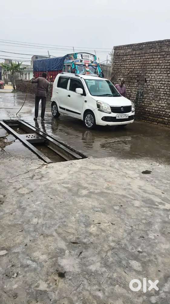 Maruti Suzuki Wagon R Flex Fuel 2012 Petrol 195000 Km Driven