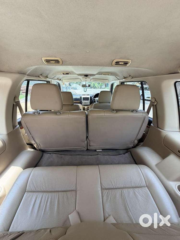 Ford Endeavour 2.5 4x2 Mt, 2012, Diesel