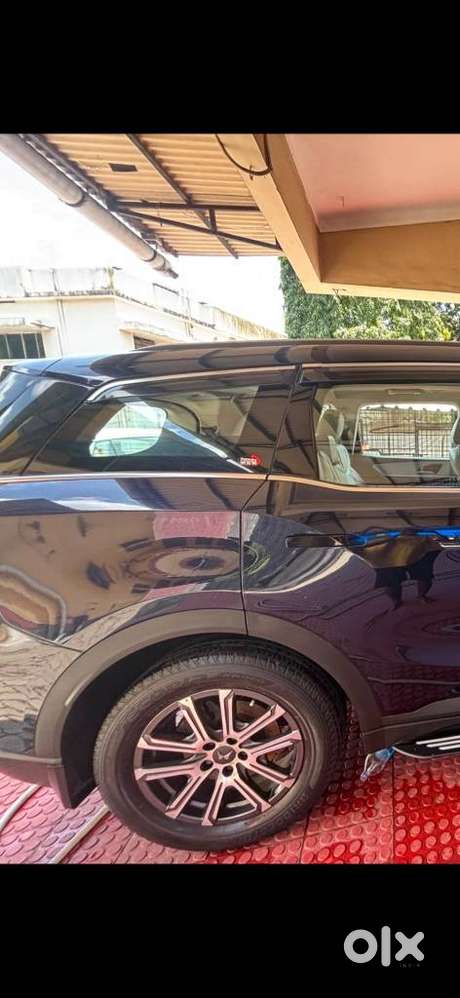 Mahindra Xuv700 2.2 Ax 7 Diesel At Luxury Pack Str, 2022, Diesel