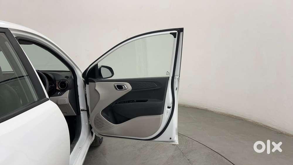 Hyundai Aura [2023-ongoing] 1.2 Sx Plus Petrol Amt, 2020, Petrol