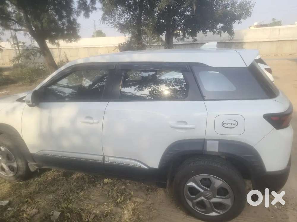 Maruti Suzuki Brezza 2025 Petrol Manual