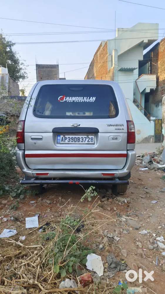 Chevrolet Tavera 2015 Diesel 370000 Km Driven