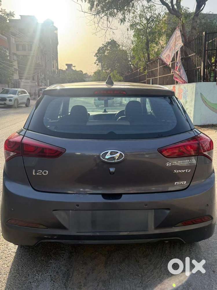 Hyundai Car 2016 Petrol