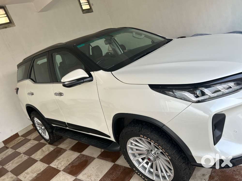 Toyota Fortuner 2021 Diesel Well Maintained