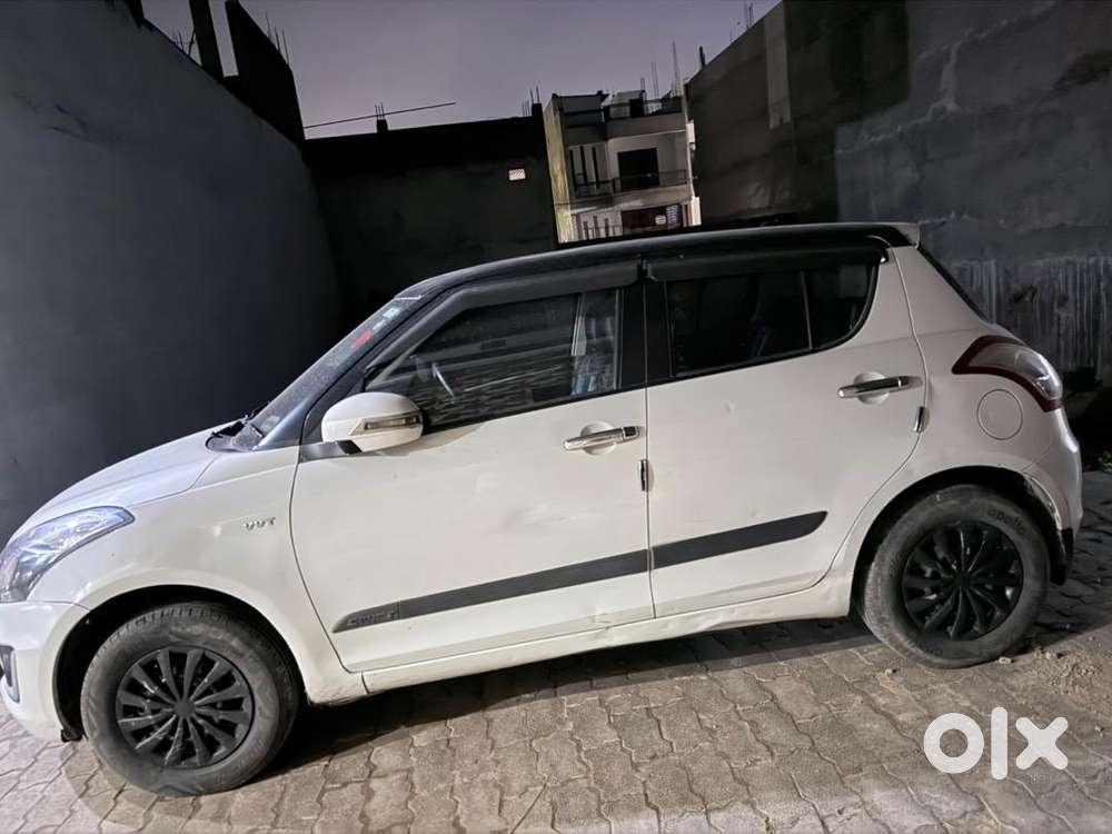 Maruti Suzuki Swift December 2015 Petrol Well Maintained